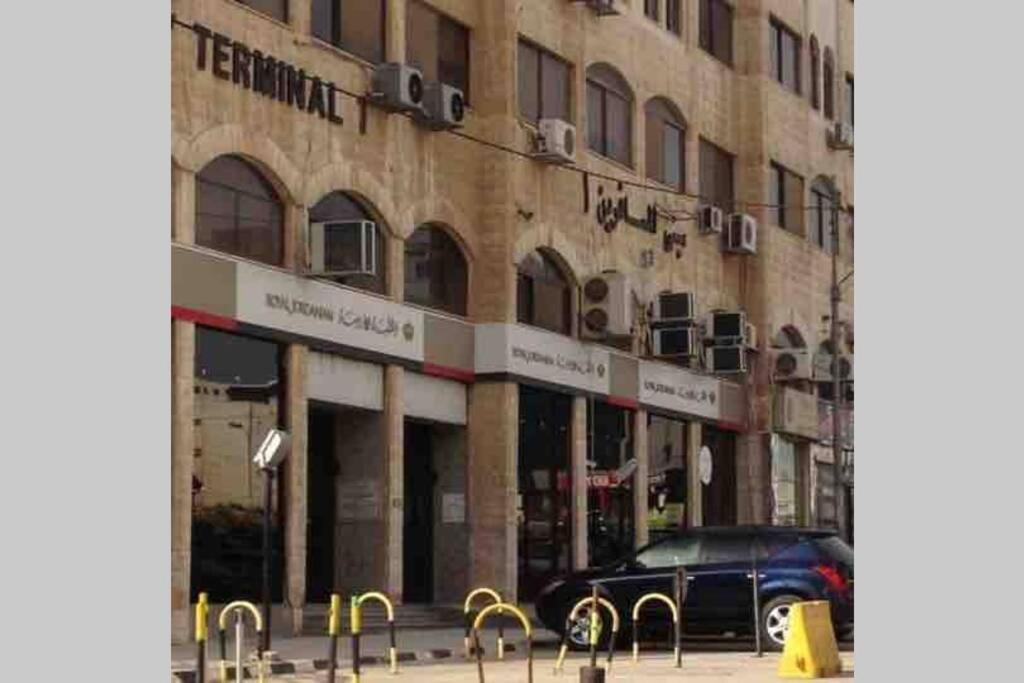 Luxury Apartment In Awesome Location In Amman Esterno foto
