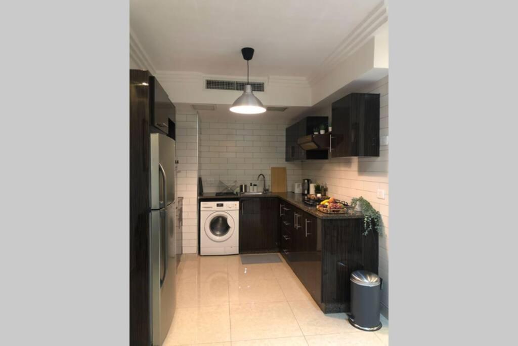 Luxury Apartment In Awesome Location In Amman Esterno foto