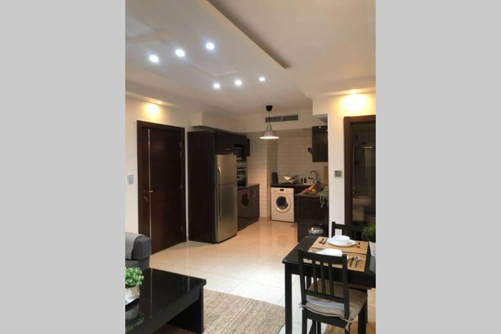 Luxury Apartment In Awesome Location In Amman Esterno foto